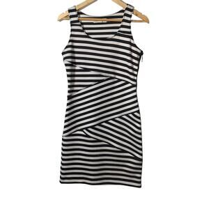 Michael Kors dress black and white dress sz 4